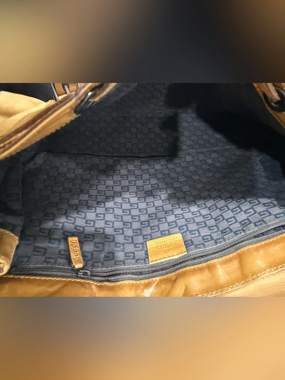 Gucci Leather Messenger double handle Bag